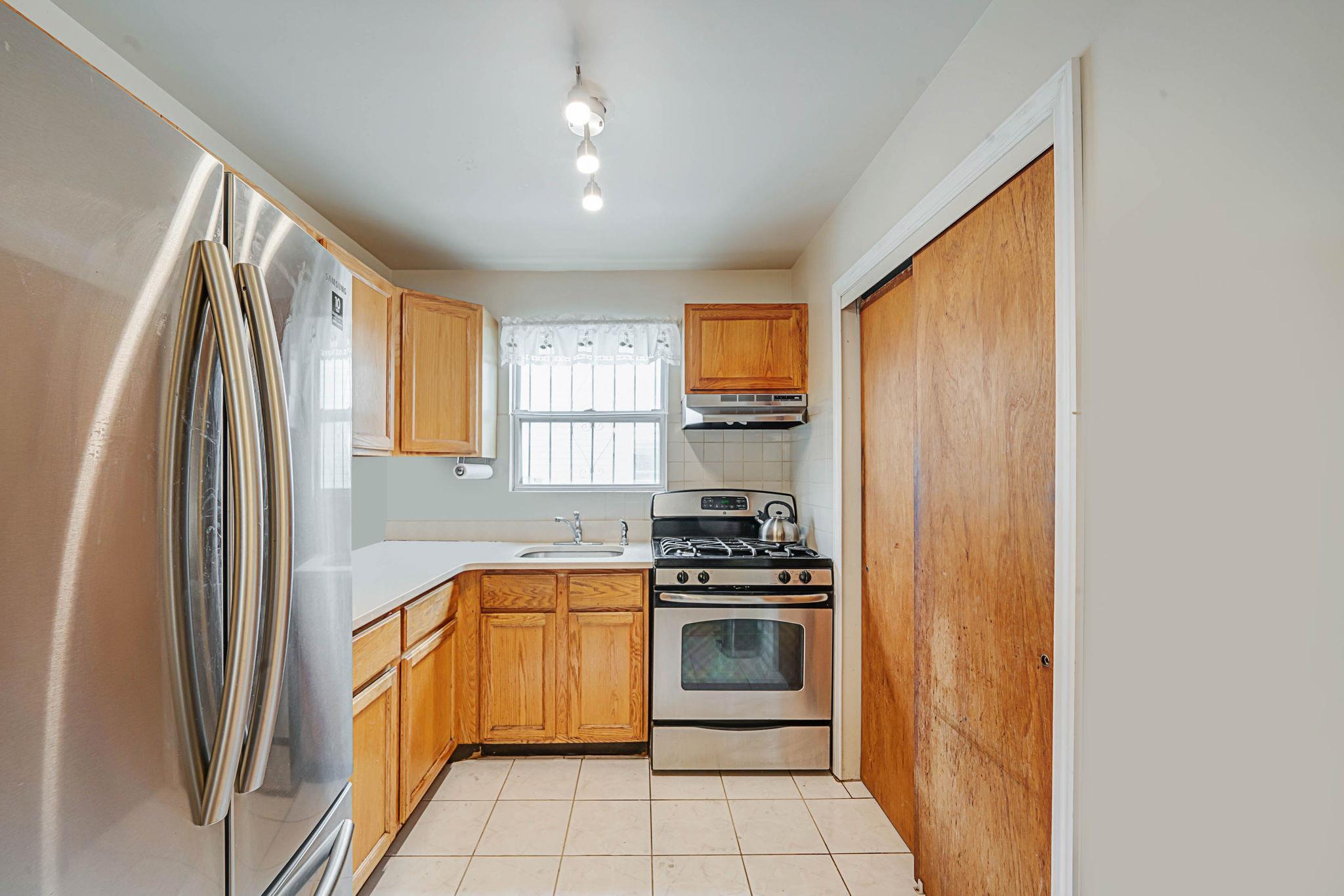 Single Family 159th  Queens, NY 11434, MLS-872318-6