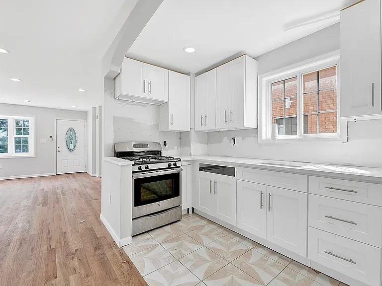 Single Family 152  Queens, NY 11420, MLS-872320-5