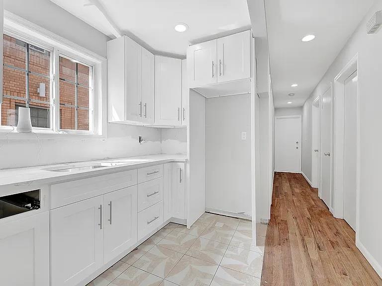 Single Family 152  Queens, NY 11420, MLS-872320-6