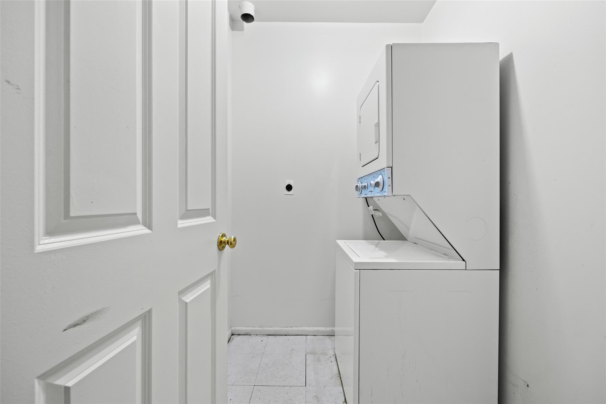 Single Family Sterling  Brooklyn, NY 11233, MLS-872322-10