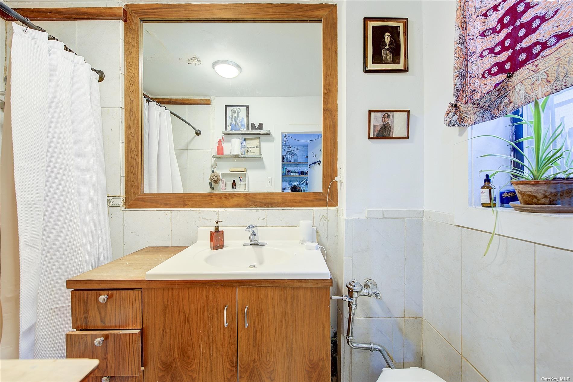Single Family 2nd  Brooklyn, NY 11211, MLS-872328-8