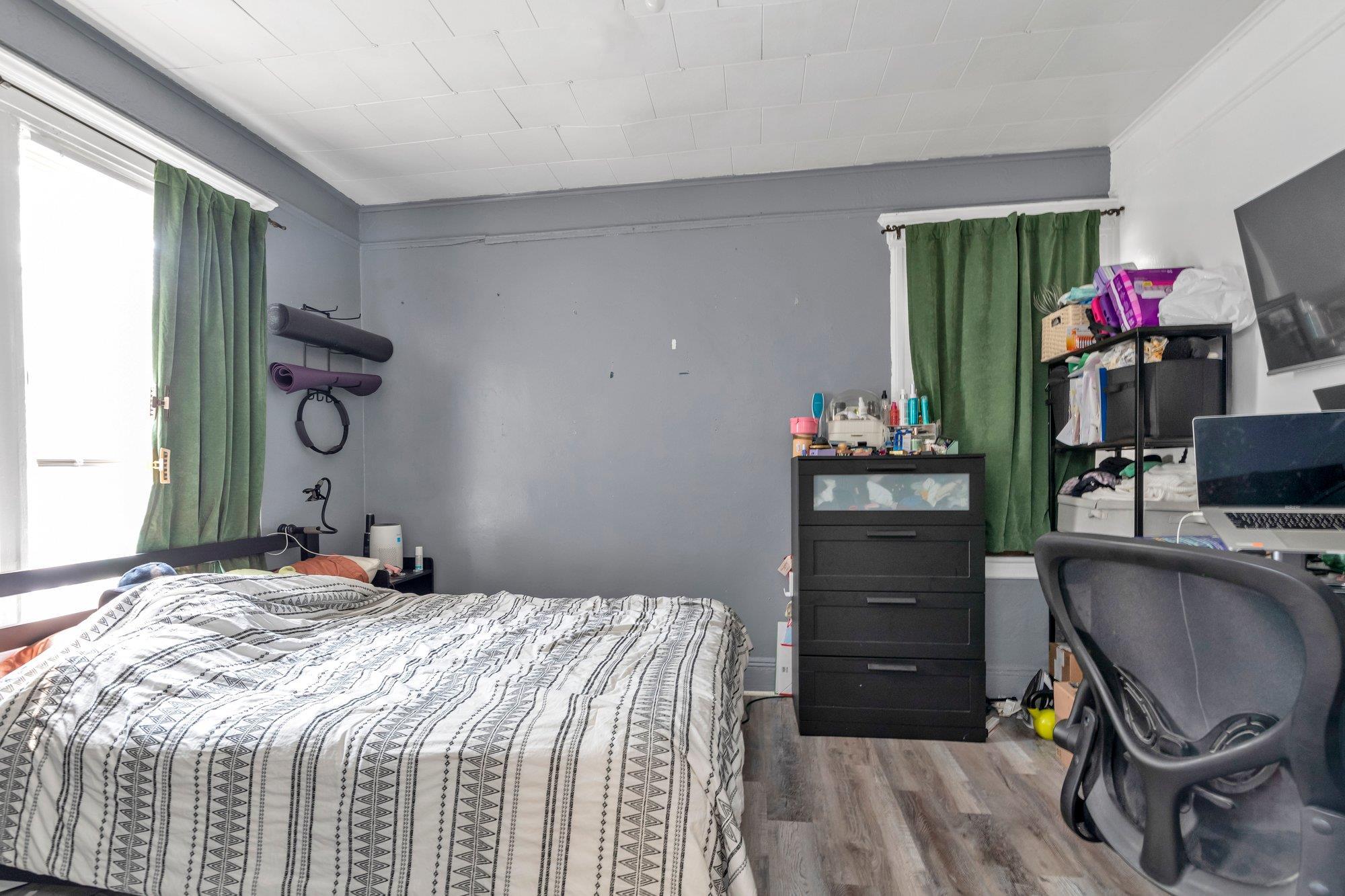 Single Family 98th  Queens, NY 11368, MLS-872331-10