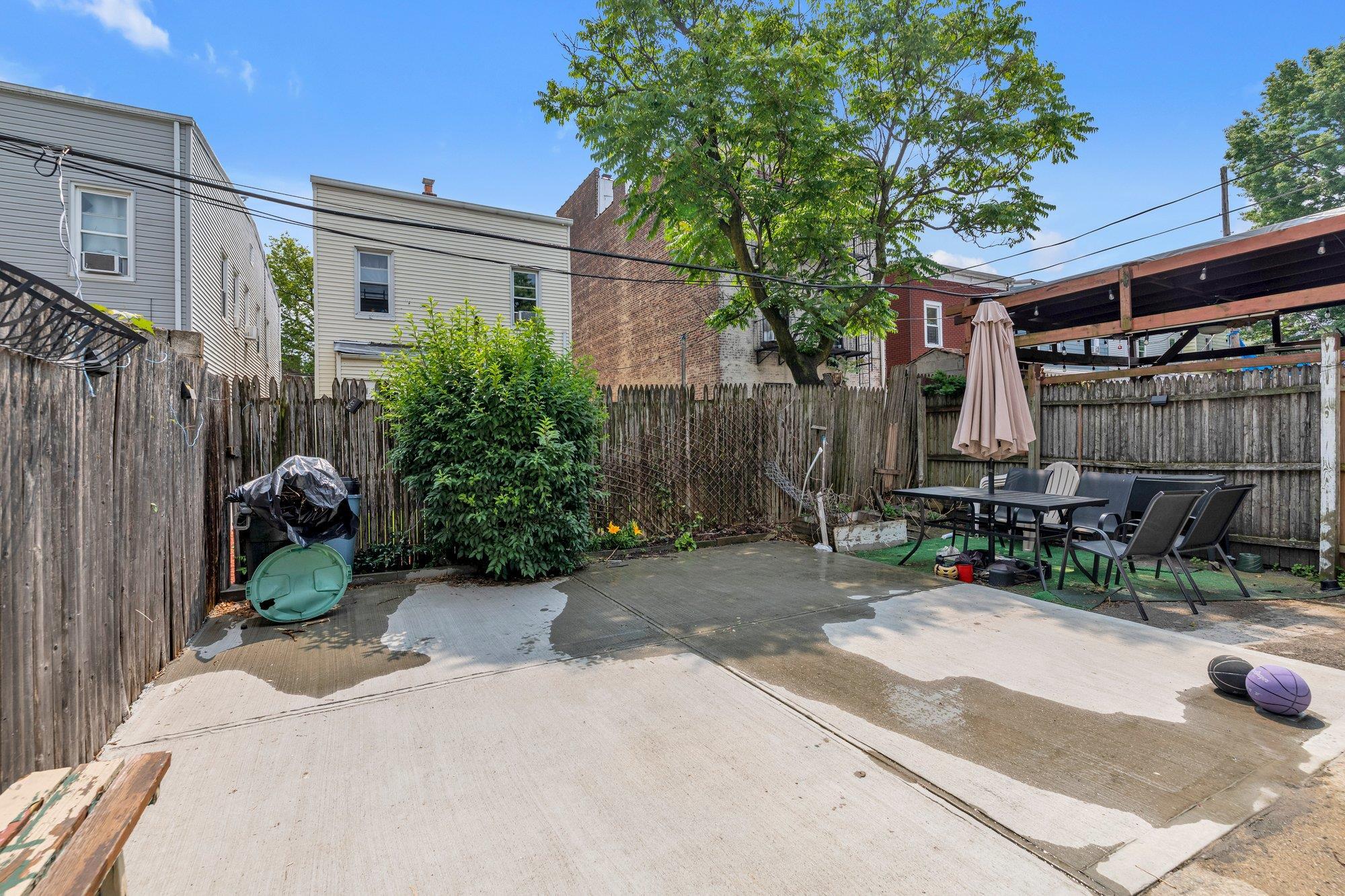 Single Family 98th  Queens, NY 11368, MLS-872331-23