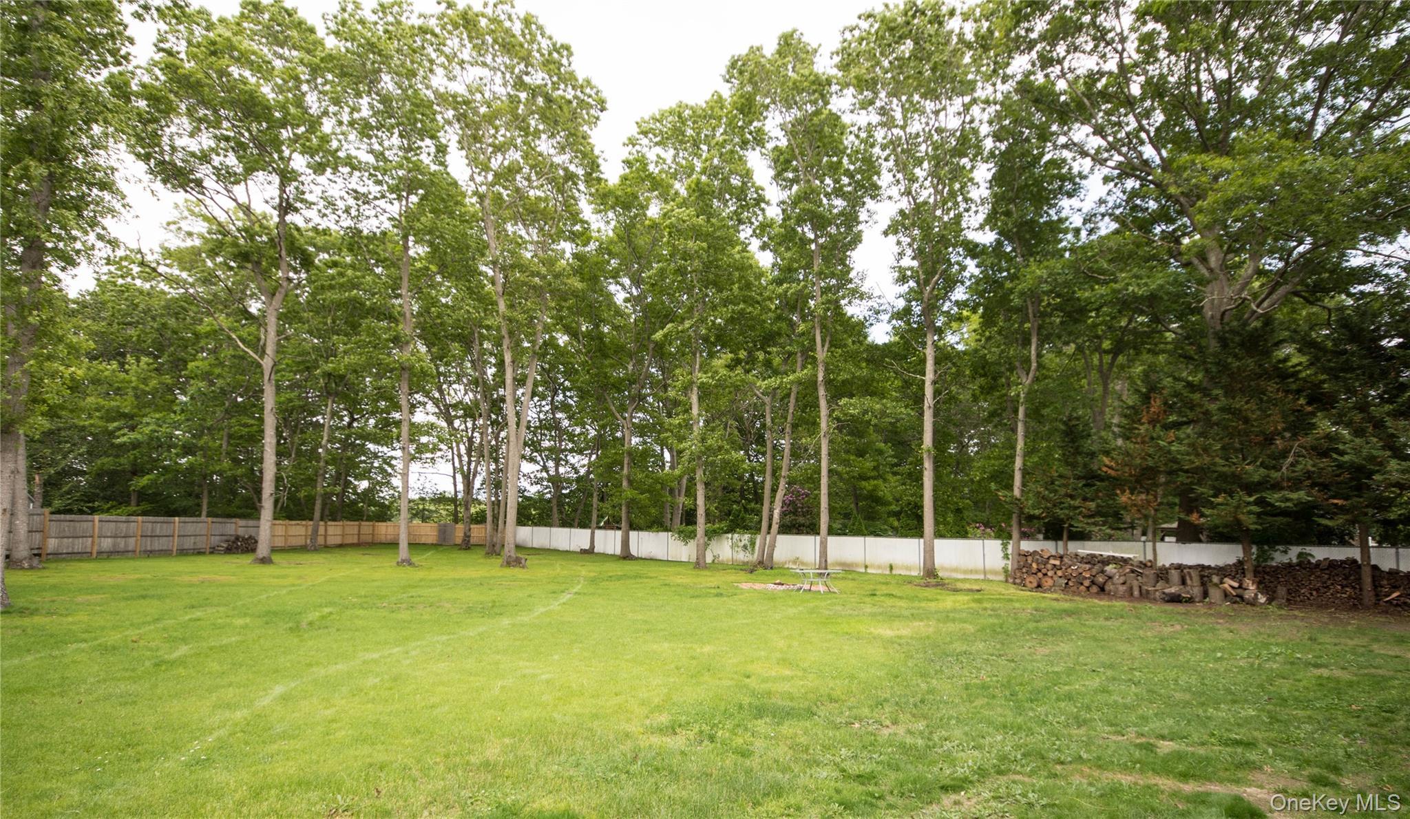 Single Family Woods  Suffolk County, NY 11933, MLS-872341-16