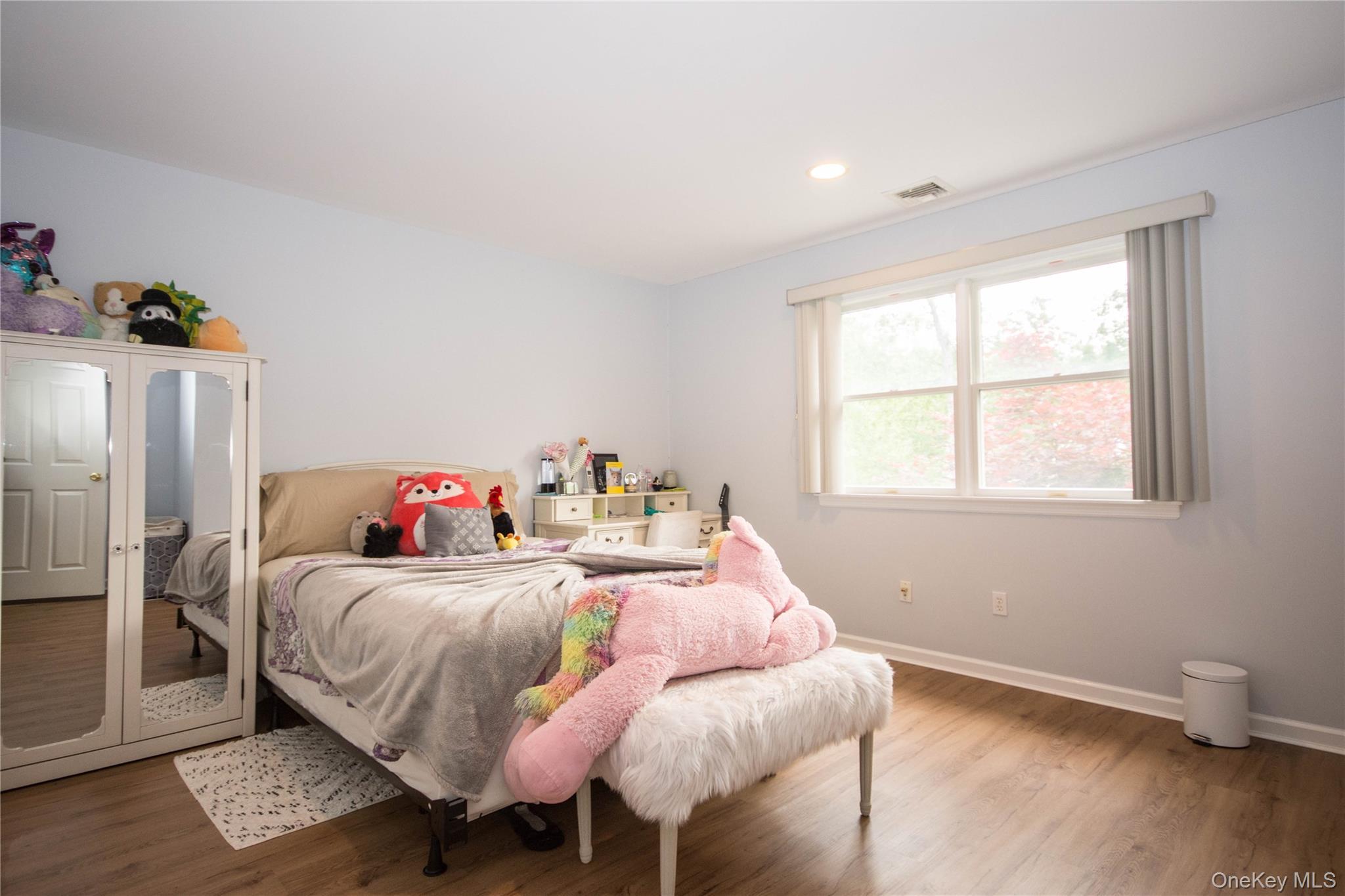Single Family Woods  Suffolk County, NY 11933, MLS-872341-7