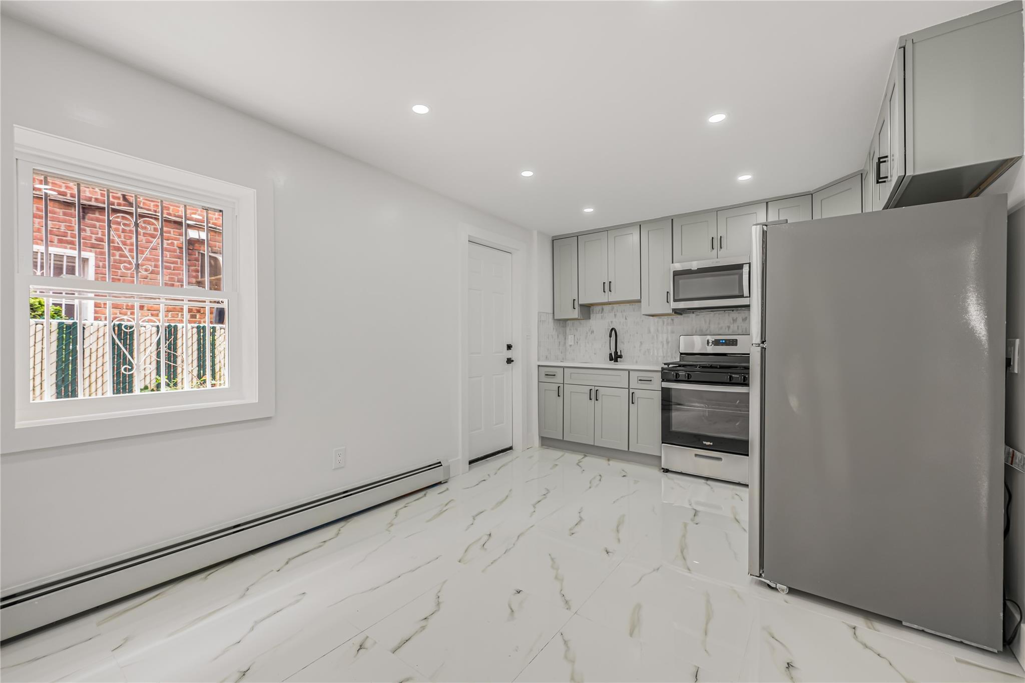 Single Family 80th  Brooklyn, NY 11236, MLS-872351-15
