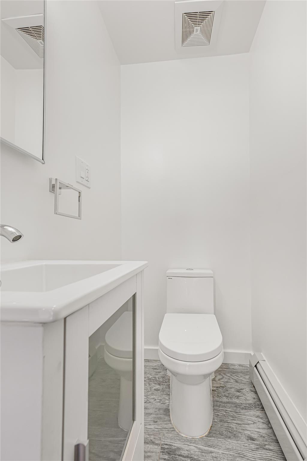 Single Family 80th  Brooklyn, NY 11236, MLS-872351-25