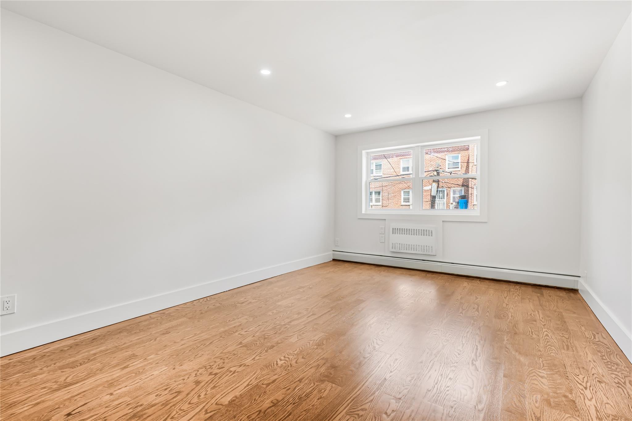 Single Family 80th  Brooklyn, NY 11236, MLS-872351-29
