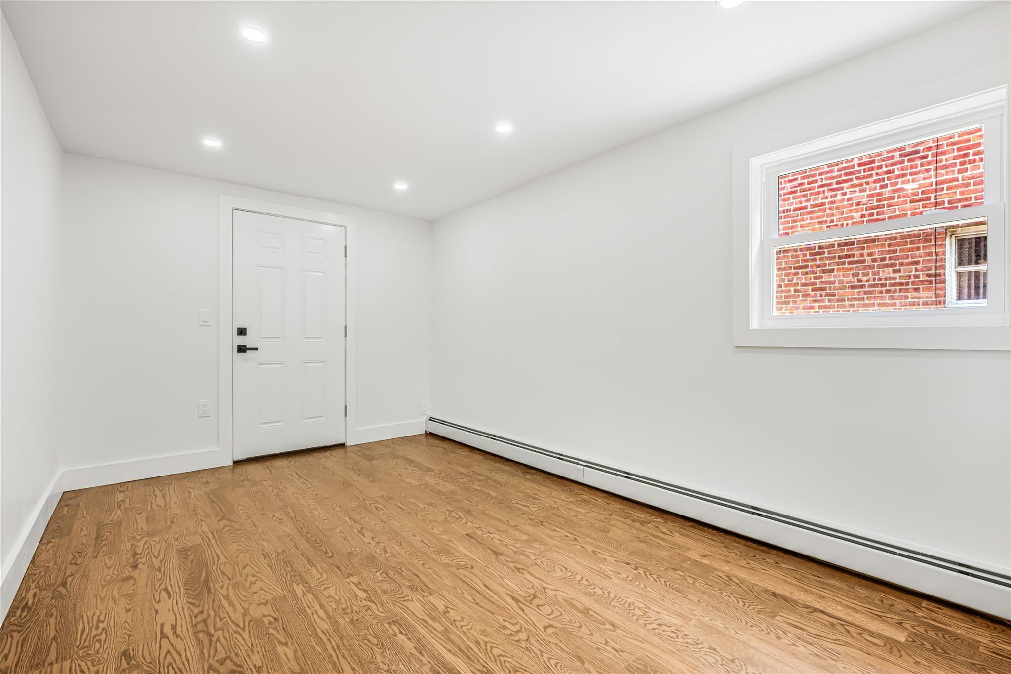 Single Family 80th  Brooklyn, NY 11236, MLS-872351-32