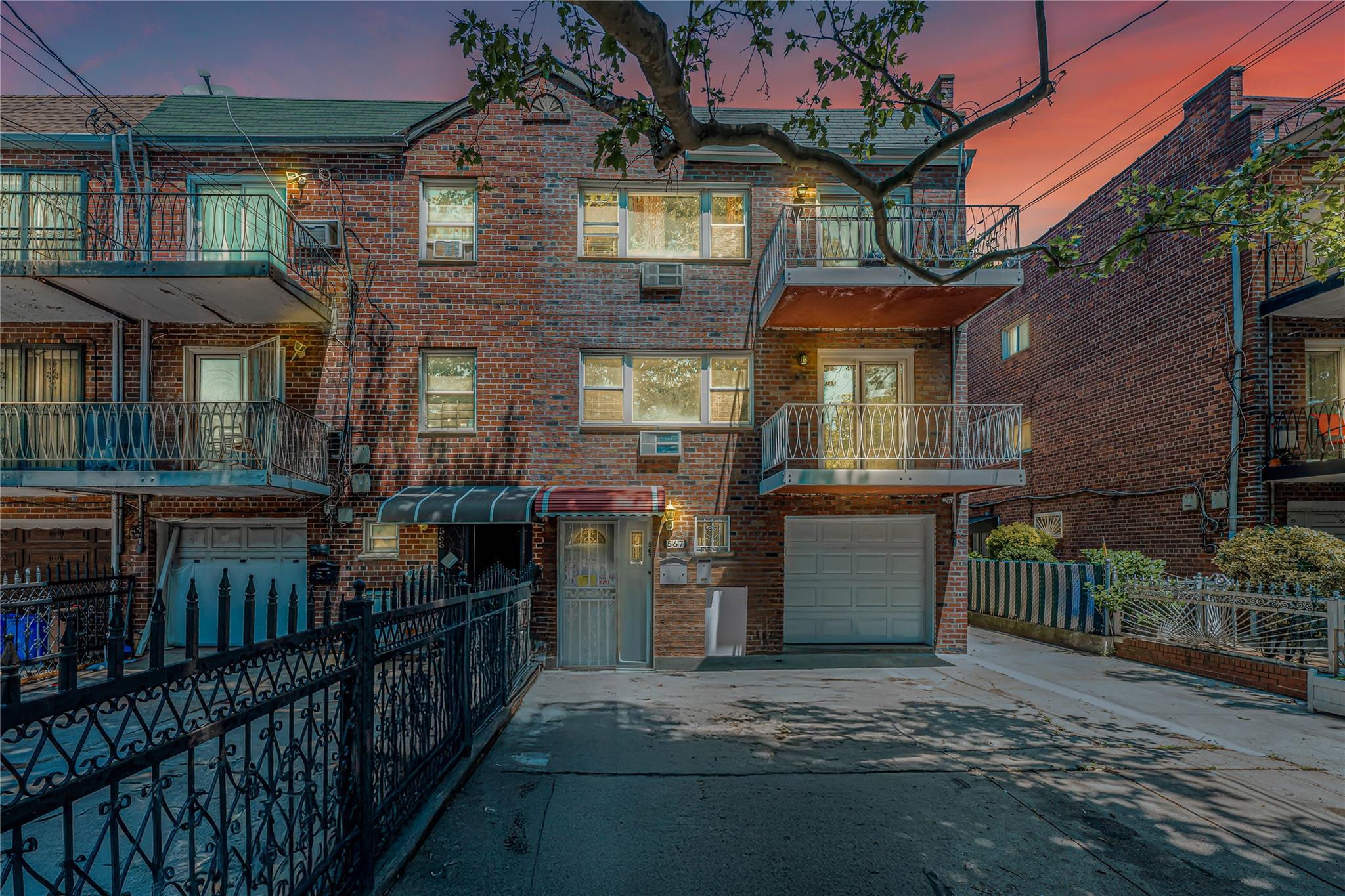 Single Family 80th  Brooklyn, NY 11236, MLS-872351-47