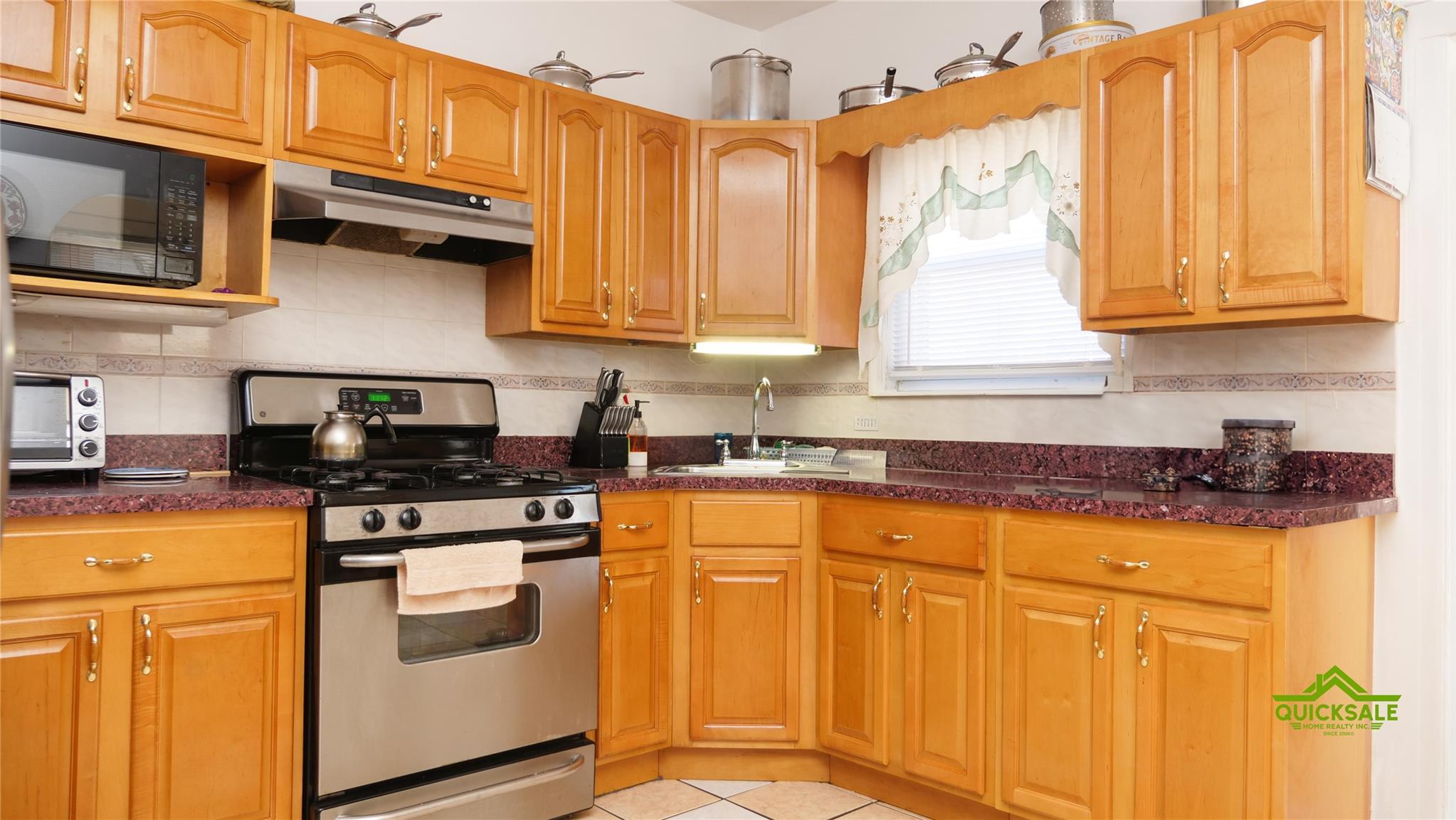 Single Family Murdock  Queens, NY 11412, MLS-872380-10
