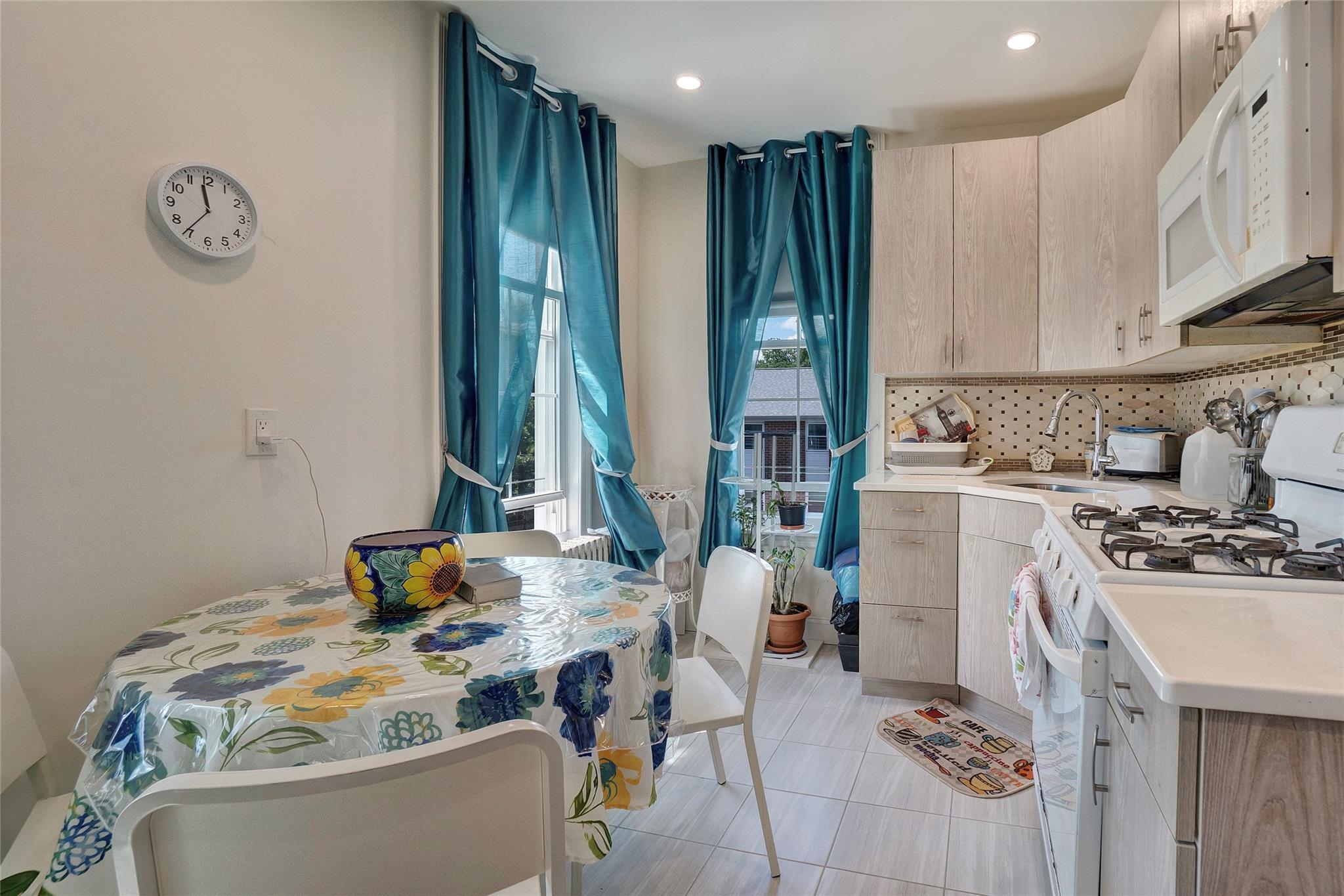 Single Family Halsey  Brooklyn, NY 11207, MLS-872382-15