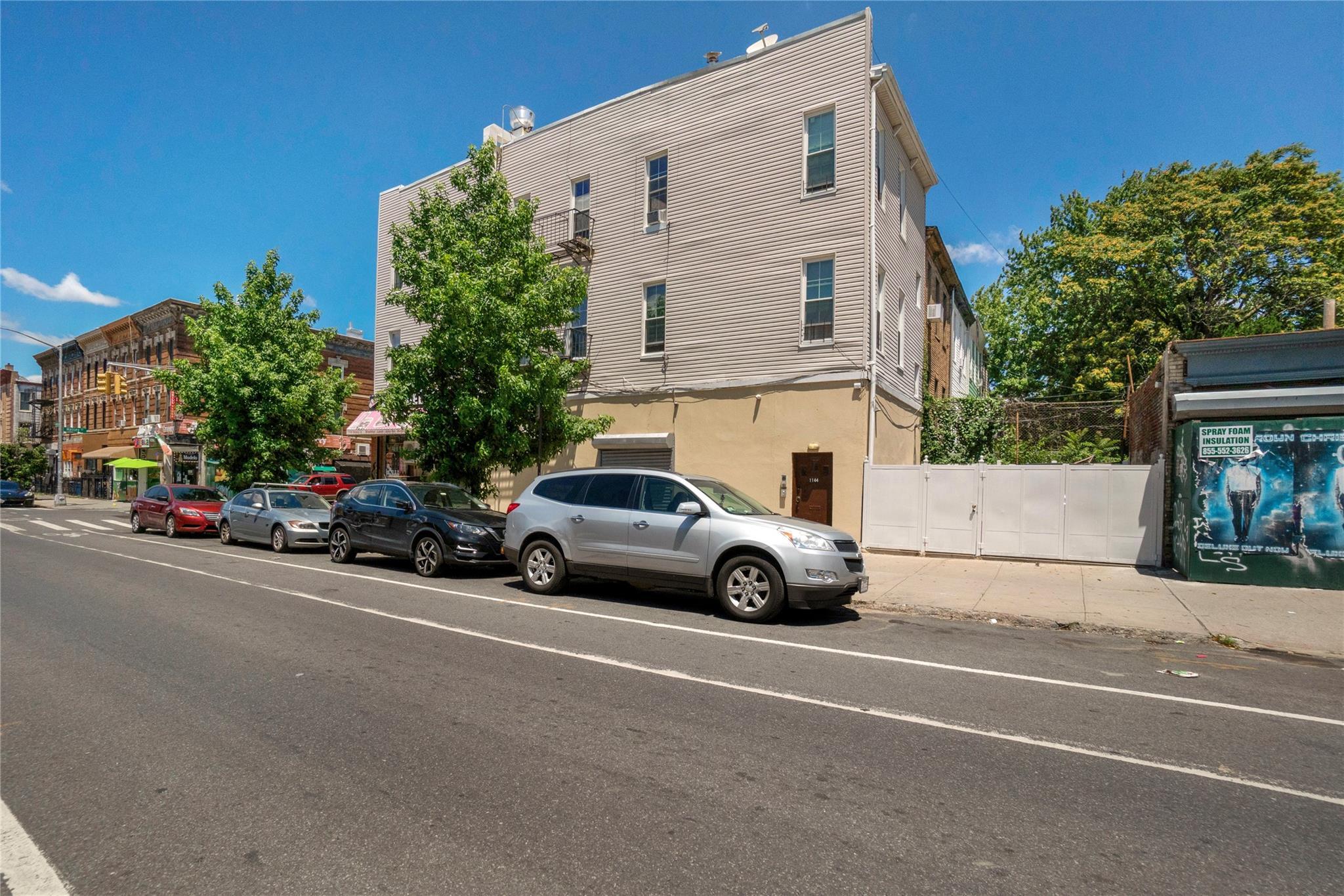 Single Family Halsey  Brooklyn, NY 11207, MLS-872382-3