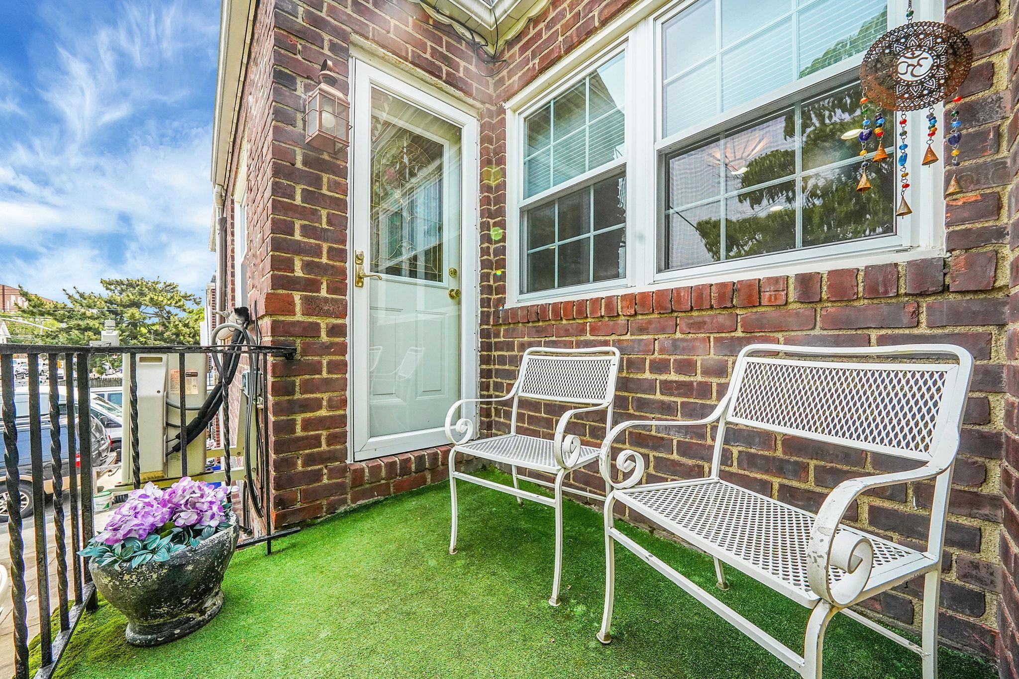 Single Family Avenue M  Brooklyn, NY 11234, MLS-872386-26