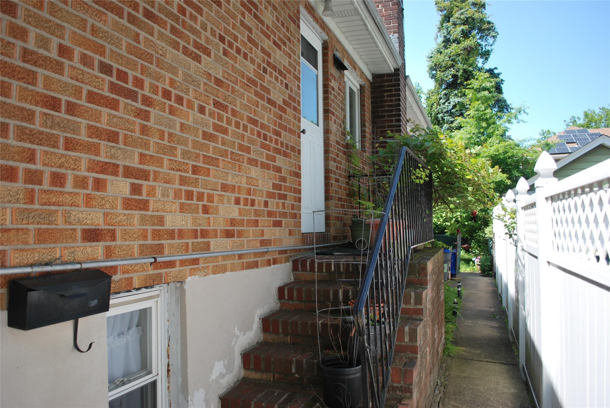 Single Family 208th  Queens, NY 11361, MLS-872391-17