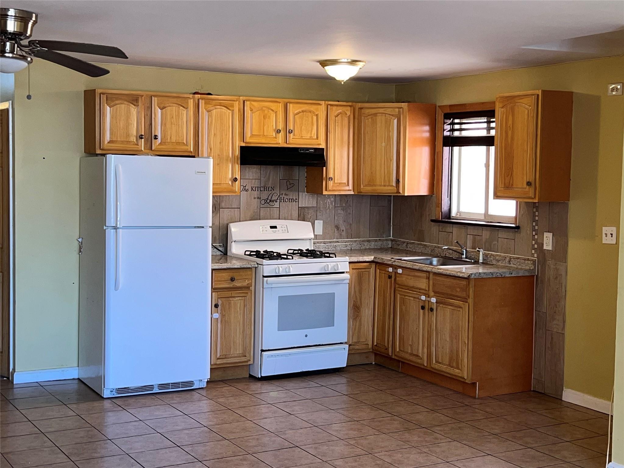 Single Family 96th  Brooklyn, NY 11236, MLS-872397-8