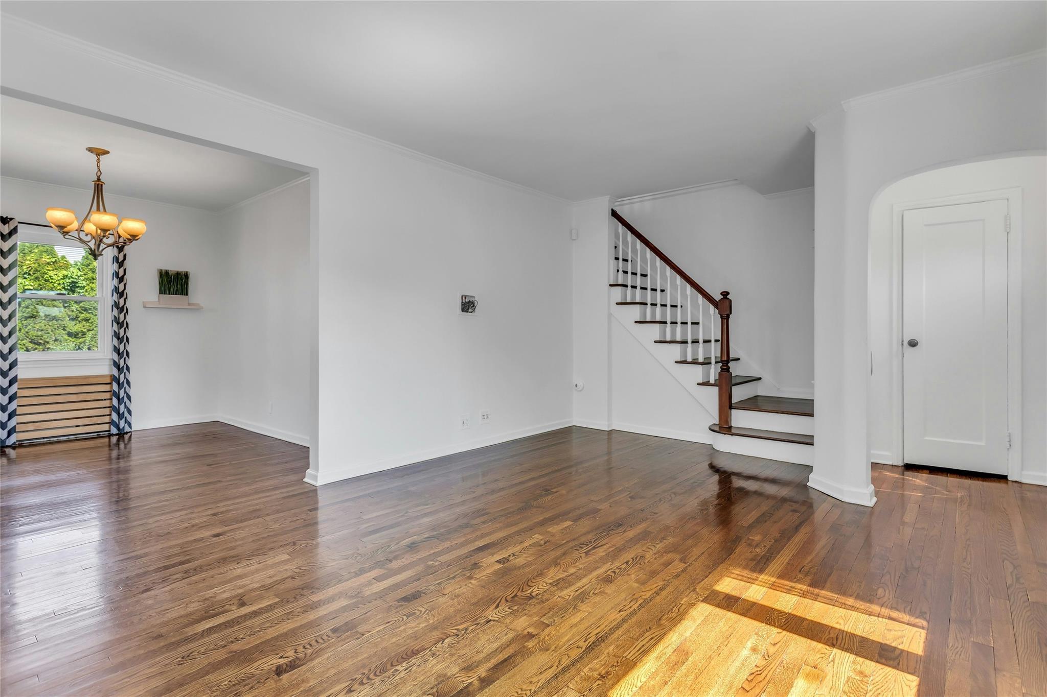 Single Family 211th  Queens, NY 11364, MLS-872400-4