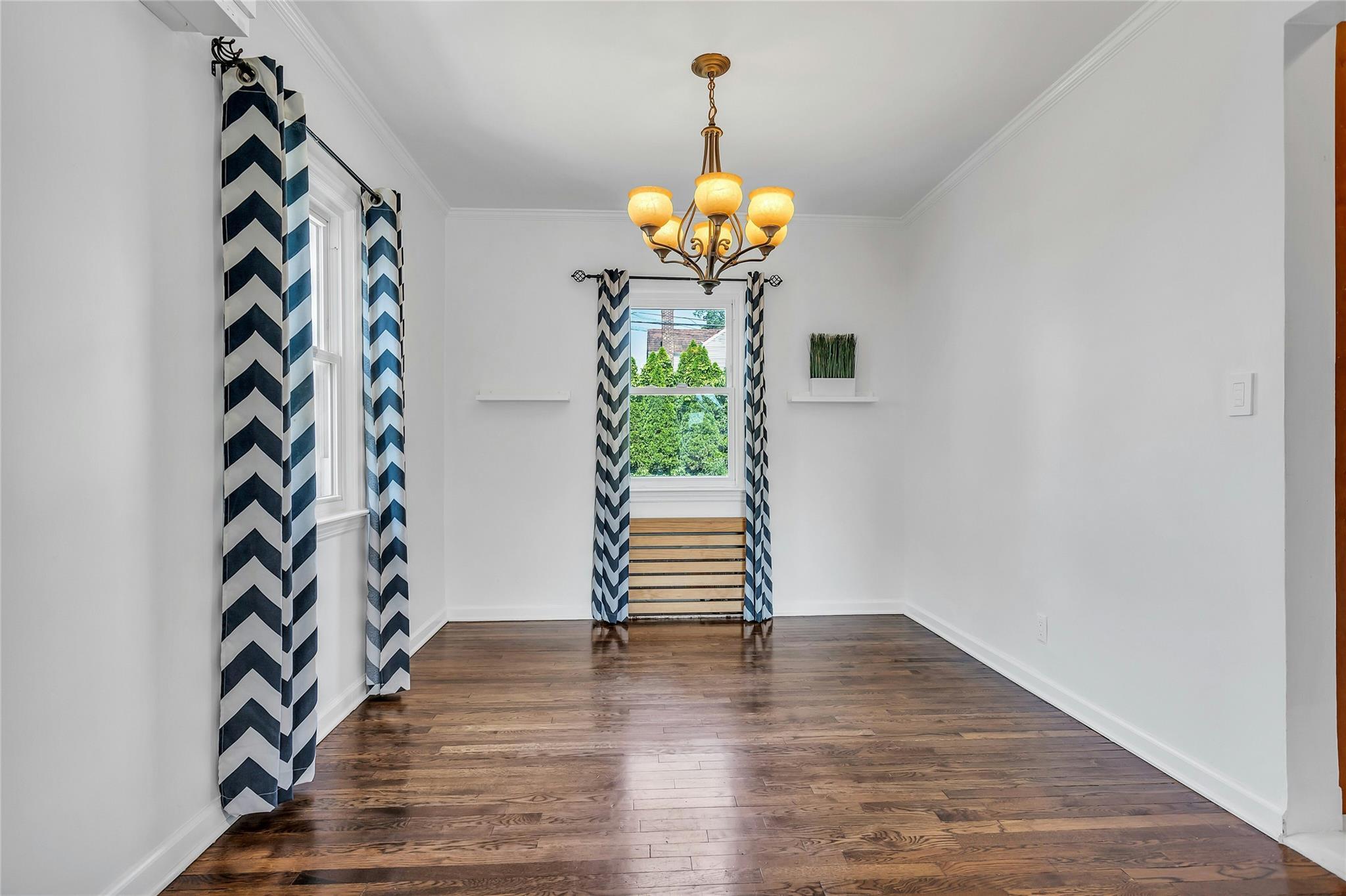Single Family 211th  Queens, NY 11364, MLS-872400-5