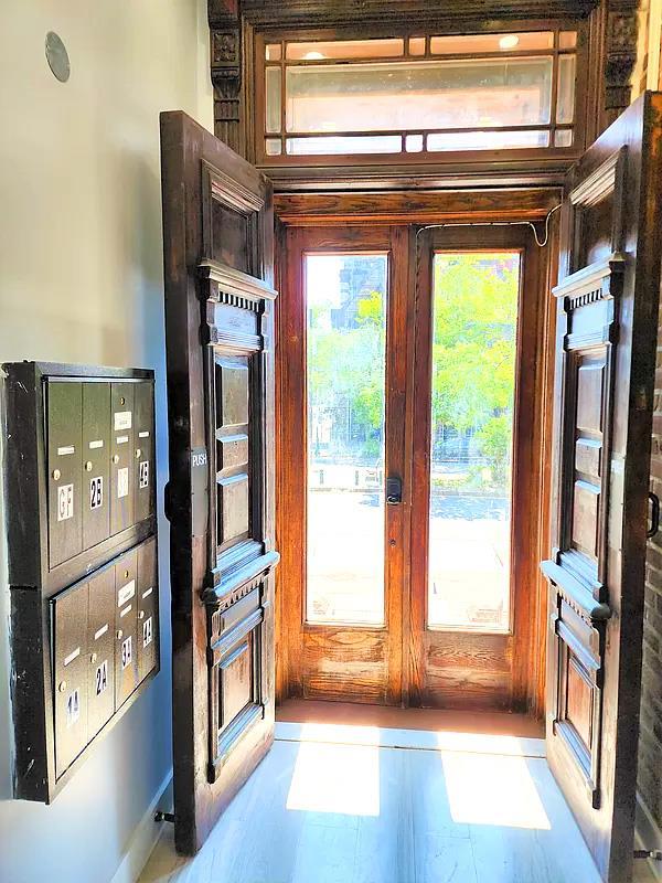 Apartment Lenox Avenue  Manhattan, NY 10027, MLS-872406-2