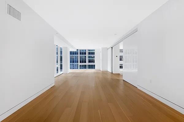 Apartment 52nd  Manhattan, NY 10019, MLS-872407-6