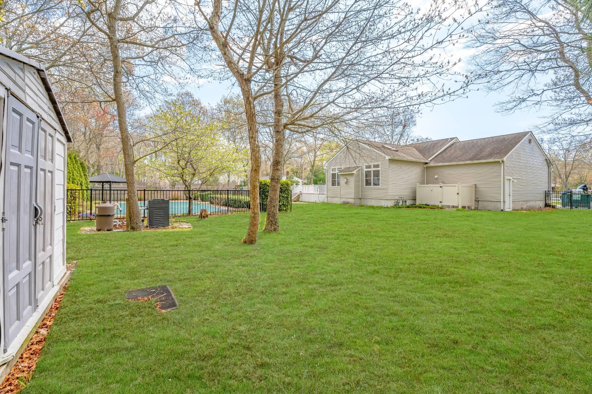 Single Family Sherwood  Suffolk County, NY 11946, MLS-872415-10