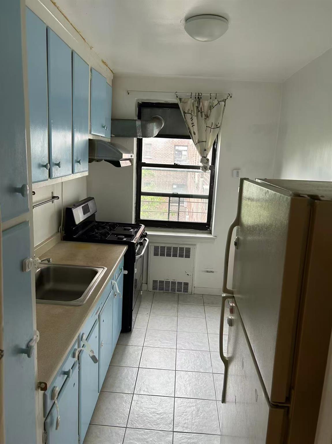 Coop 141st  Queens, NY 11354, MLS-872422-5