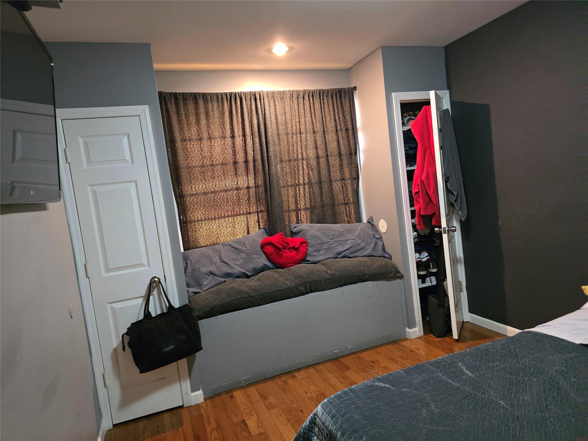 Single Family Lincoln  Brooklyn, NY 11208, MLS-872423-6