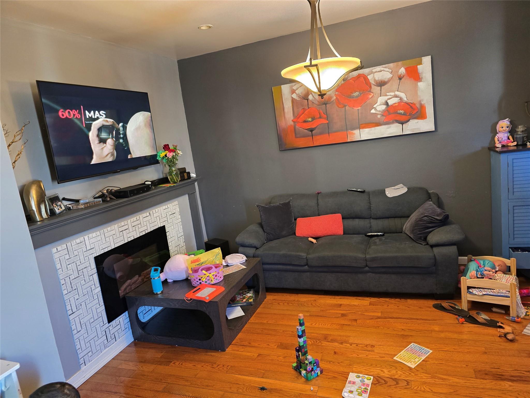 Single Family Lincoln  Brooklyn, NY 11208, MLS-872423-7