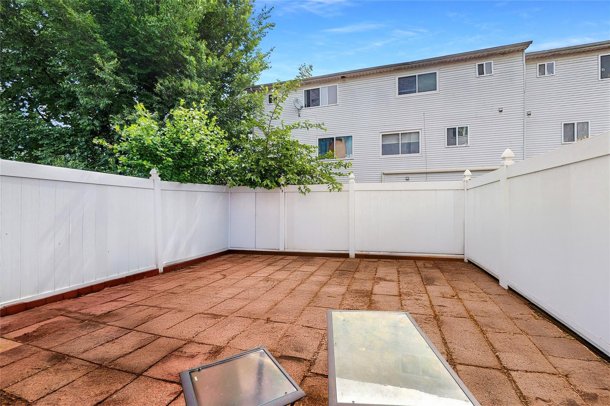 Single Family Grandview Avenue  Staten Island, NY 10303, MLS-872434-8