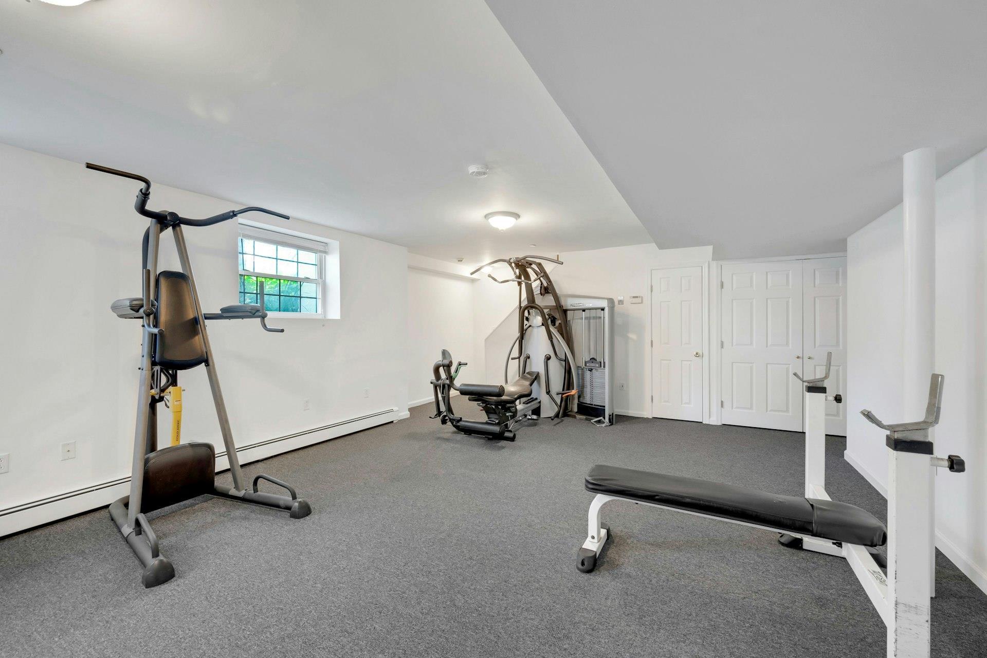 Single Family Clifford  Westchester County, NY 10528, MLS-872435-22