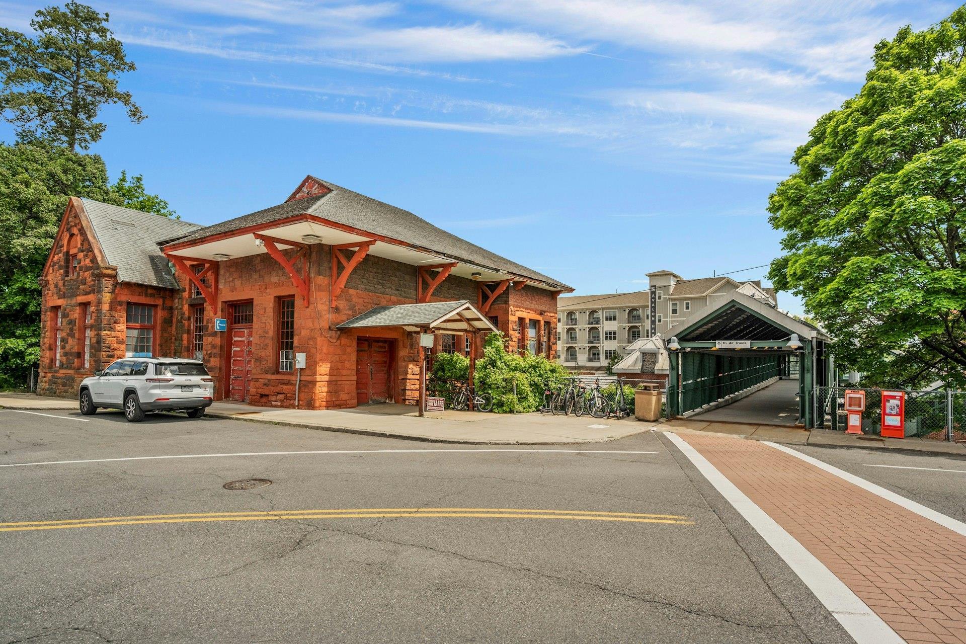 Single Family Clifford  Westchester County, NY 10528, MLS-872435-38