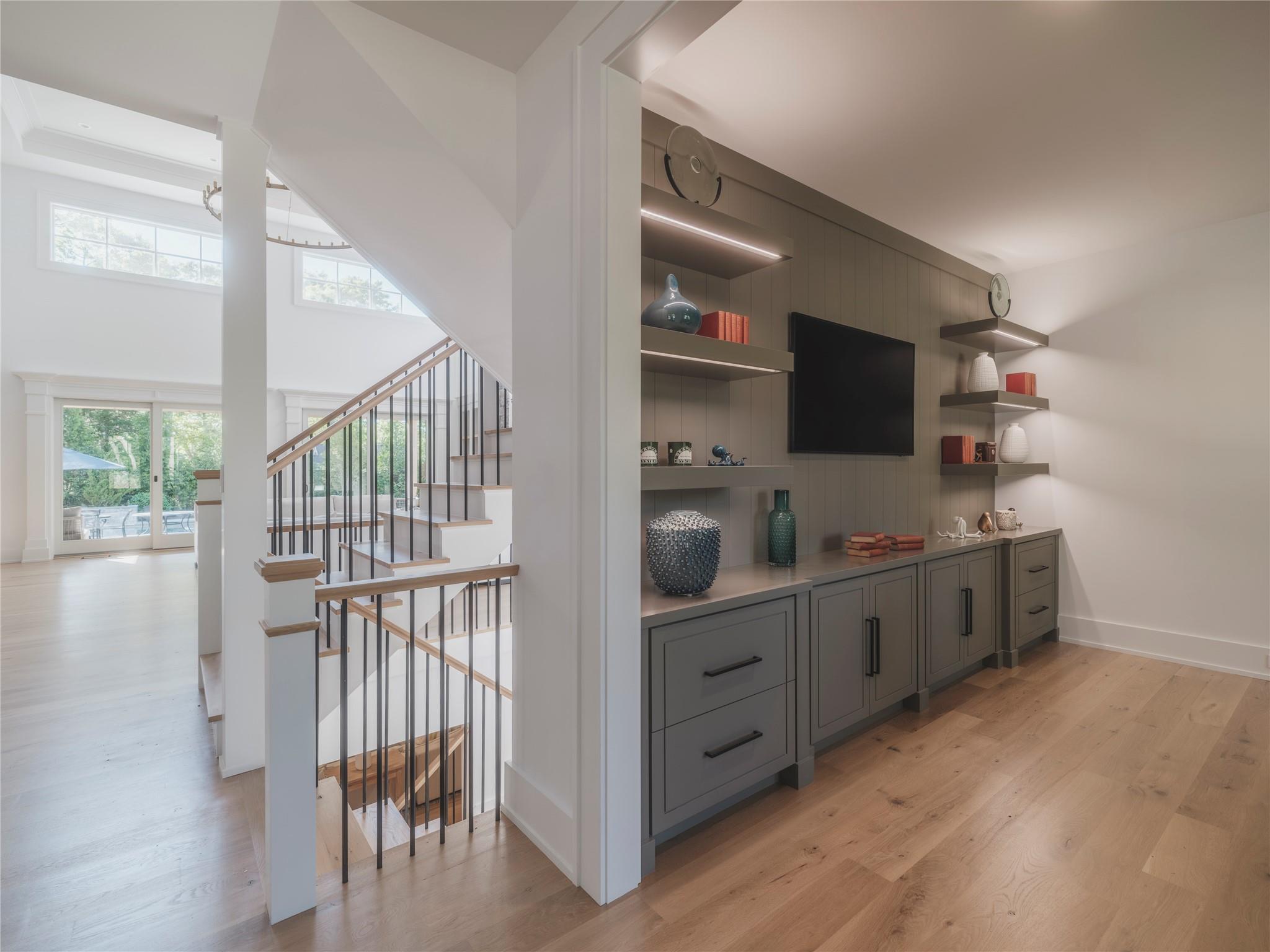 Single Family Ripple Water  Suffolk County, NY 11971, MLS-872443-18