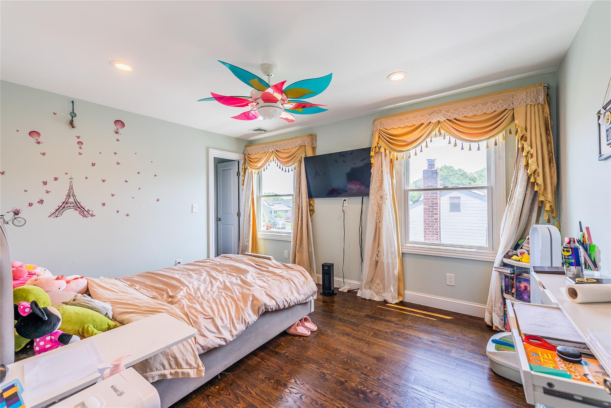 Single Family Frederick  Nassau County, NY 11803, MLS-872448-12
