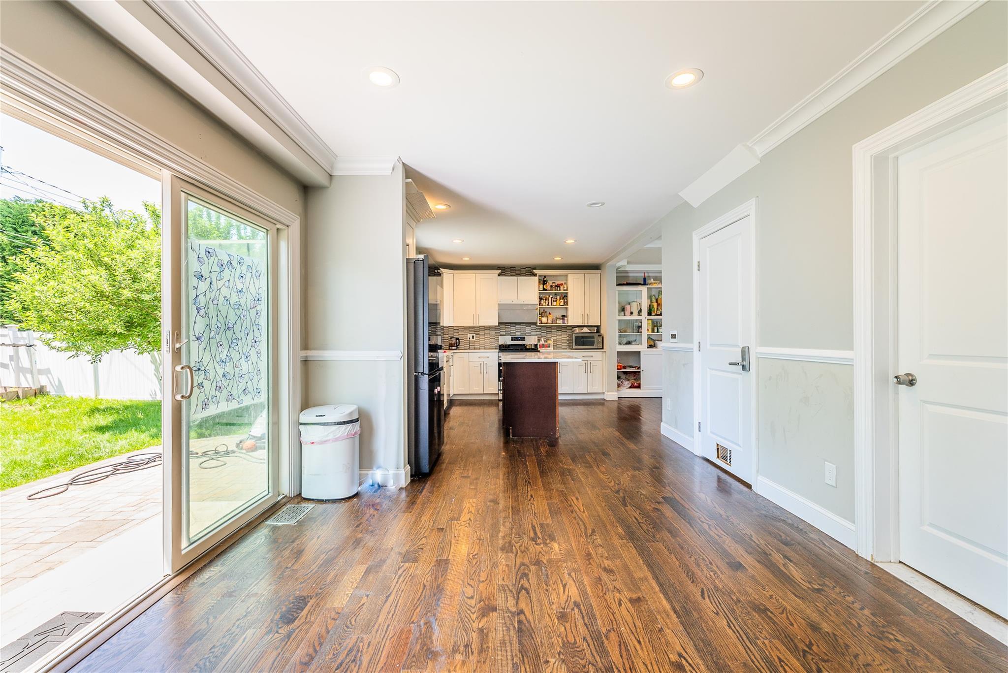 Single Family Frederick  Nassau County, NY 11803, MLS-872448-27