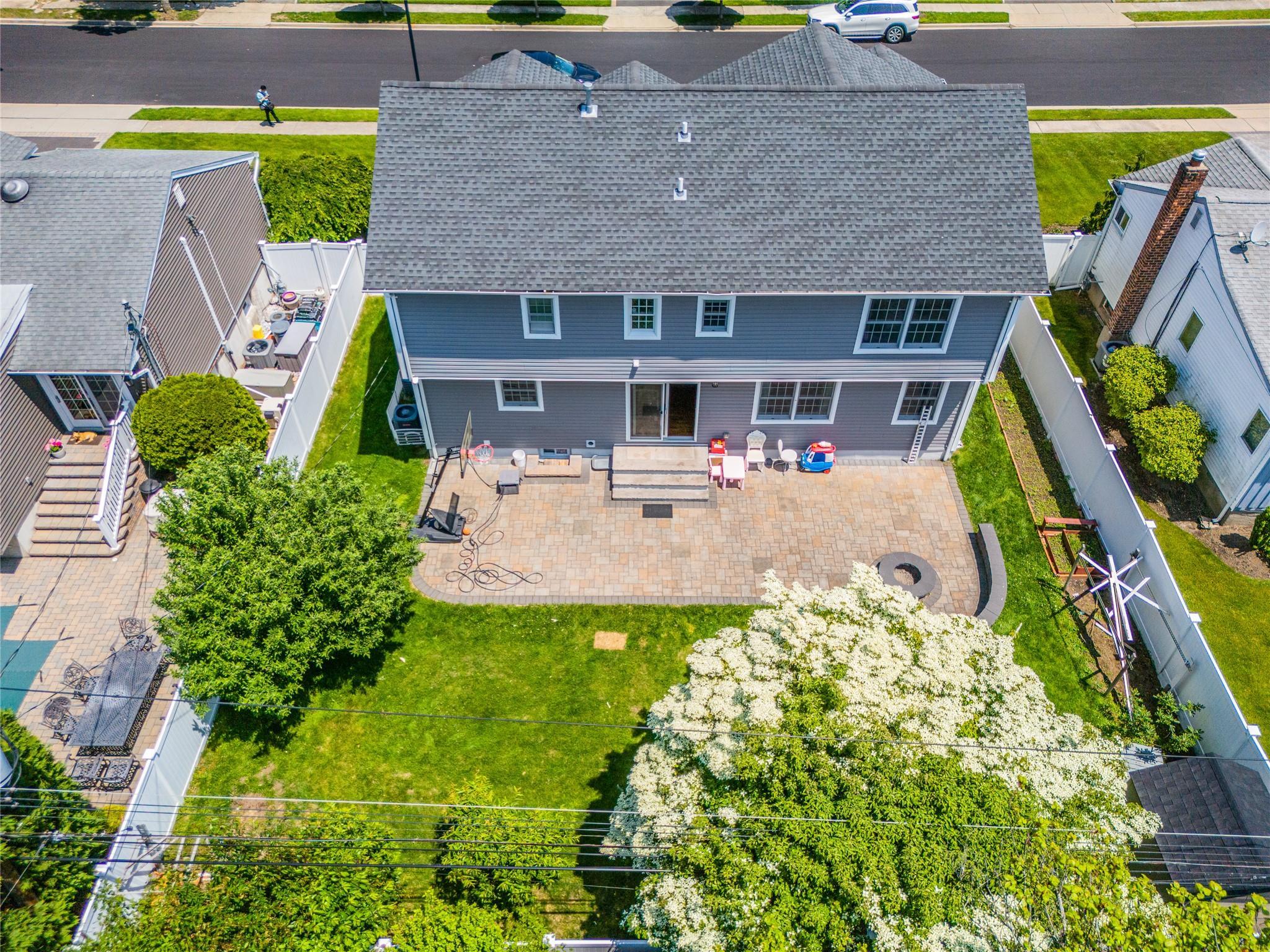 Single Family Frederick  Nassau County, NY 11803, MLS-872448-4