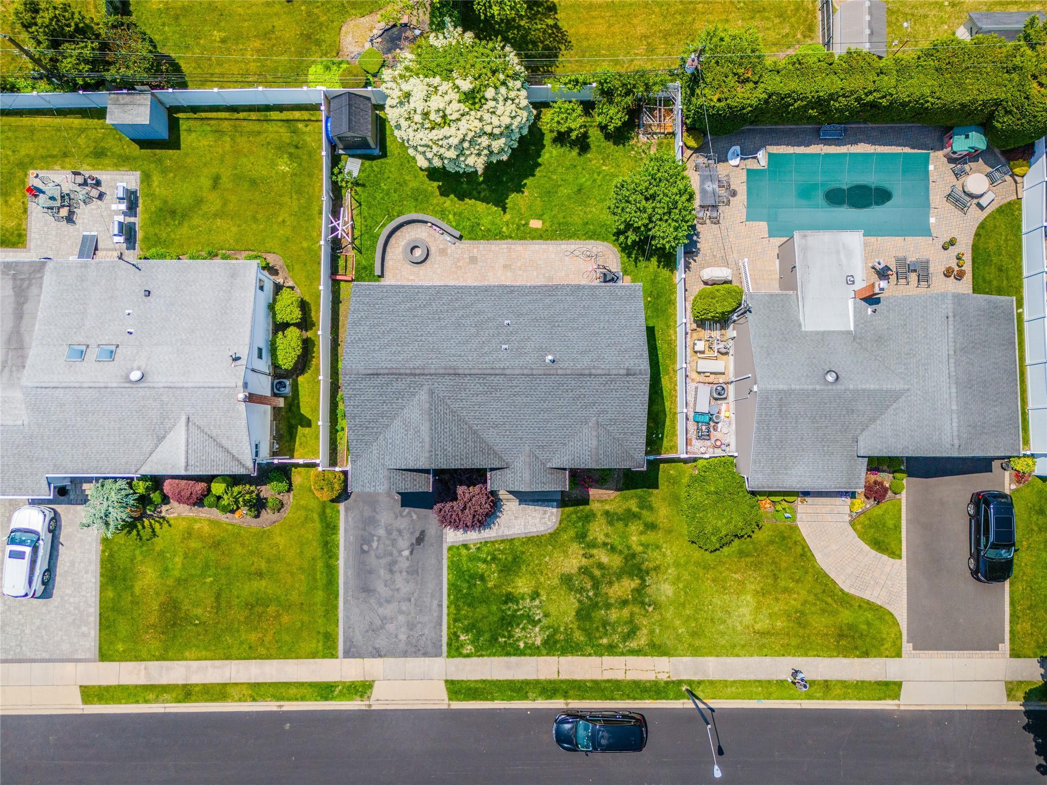 Single Family Frederick  Nassau County, NY 11803, MLS-872448-7