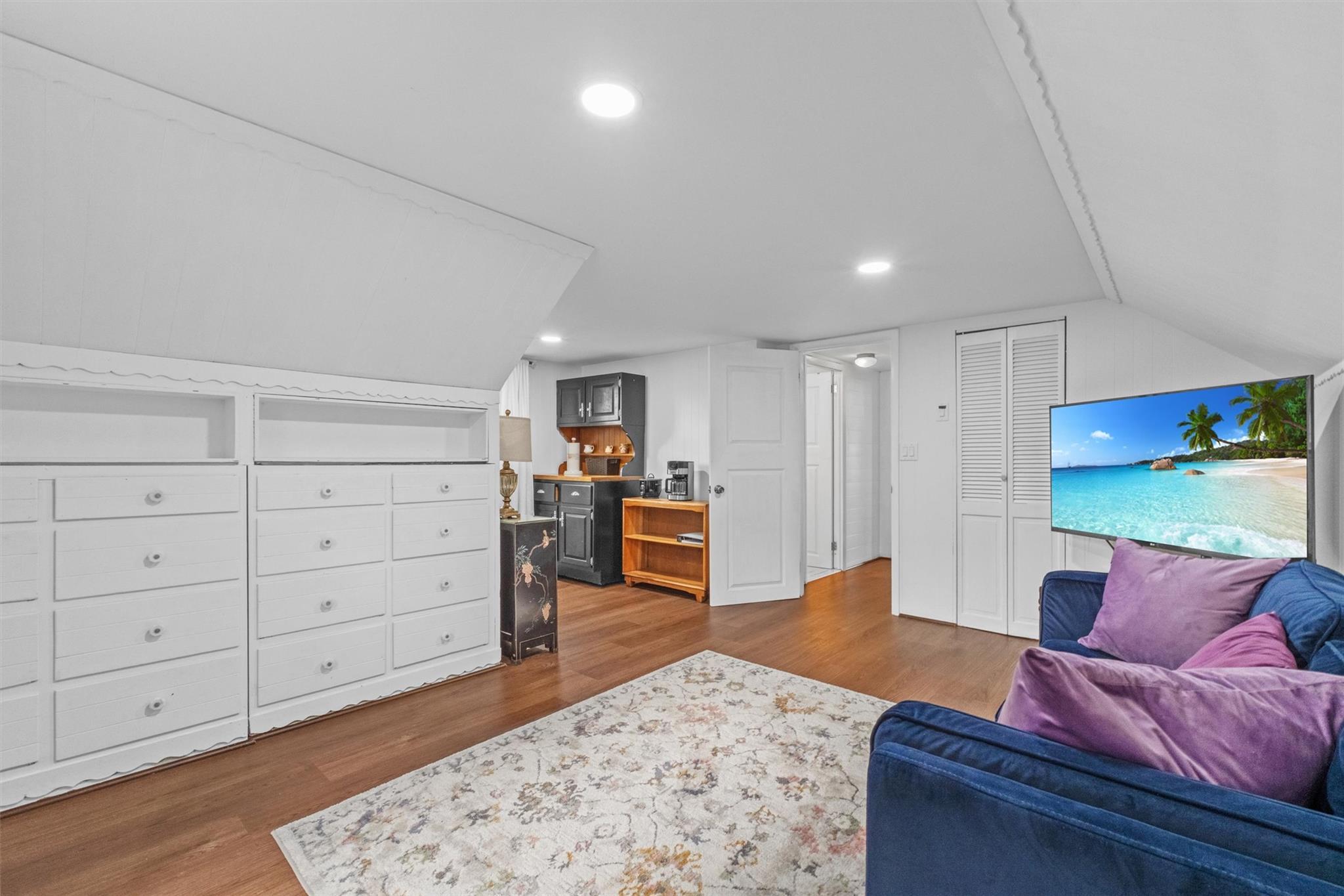 Single Family Fairview  Ulster County, NY 12561, MLS-872483-23