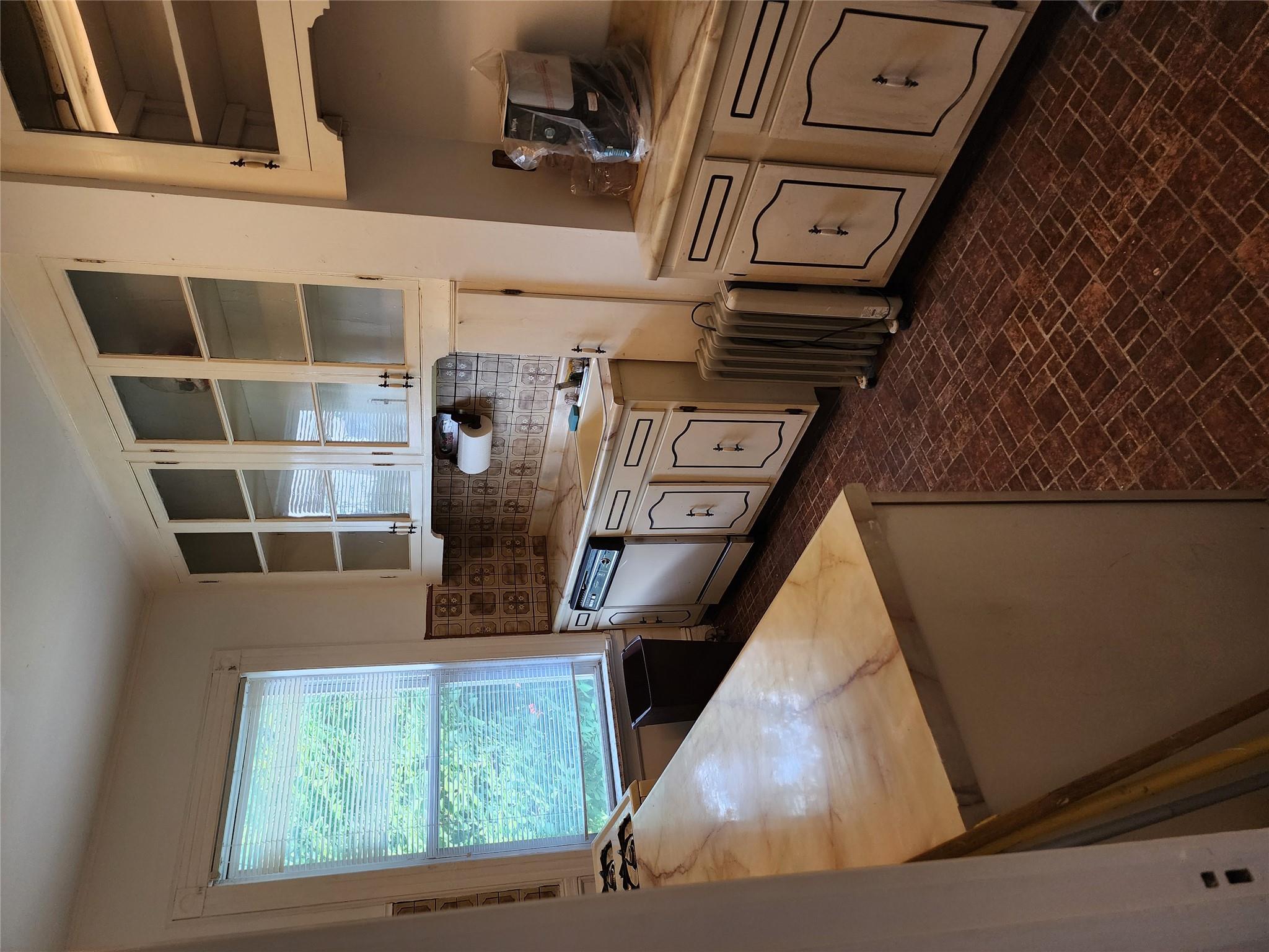 Single Family 30th  Queens, NY 11102, MLS-872487-12