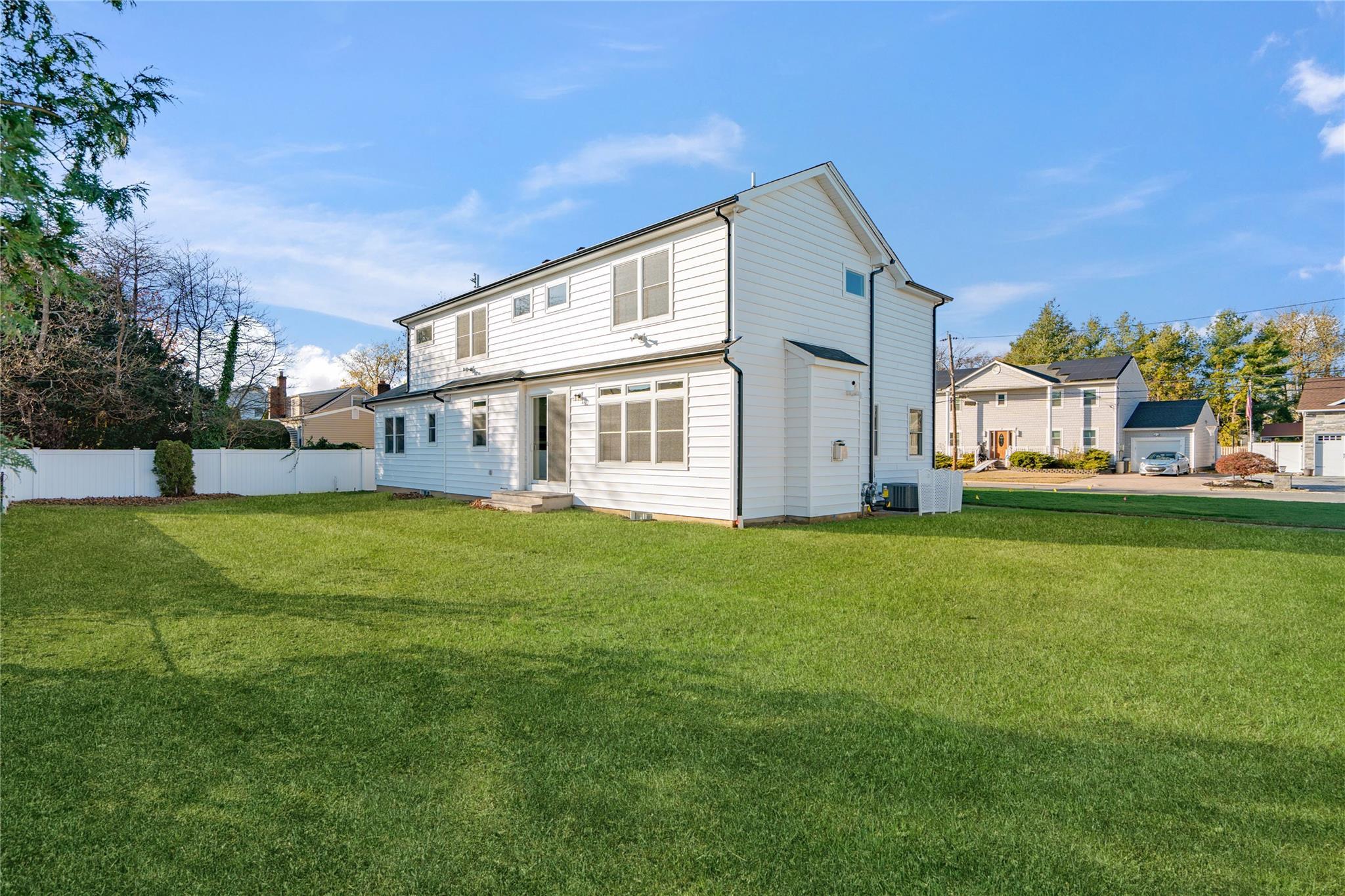 Single Family Eton  Nassau County, NY 11803, MLS-872507-14