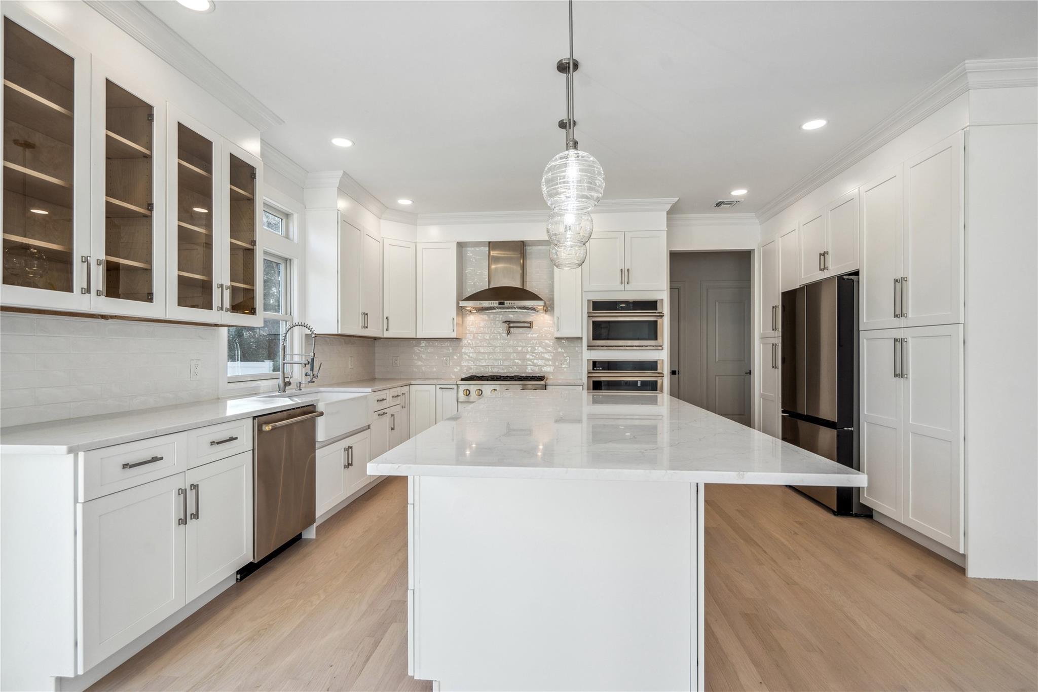 Single Family Eton  Nassau County, NY 11803, MLS-872507-6