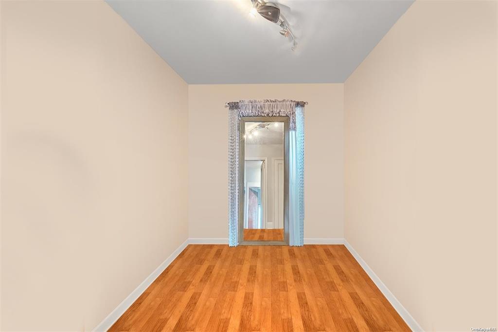 Single Family 69th  Queens, NY 11377, MLS-872511-19