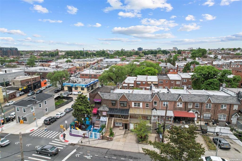 Single Family 69th  Queens, NY 11377, MLS-872511-29