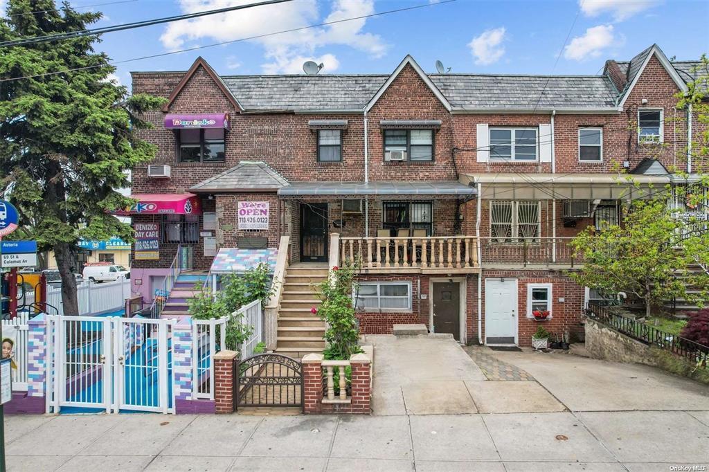 Single Family 69th  Queens, NY 11377, MLS-872511-32