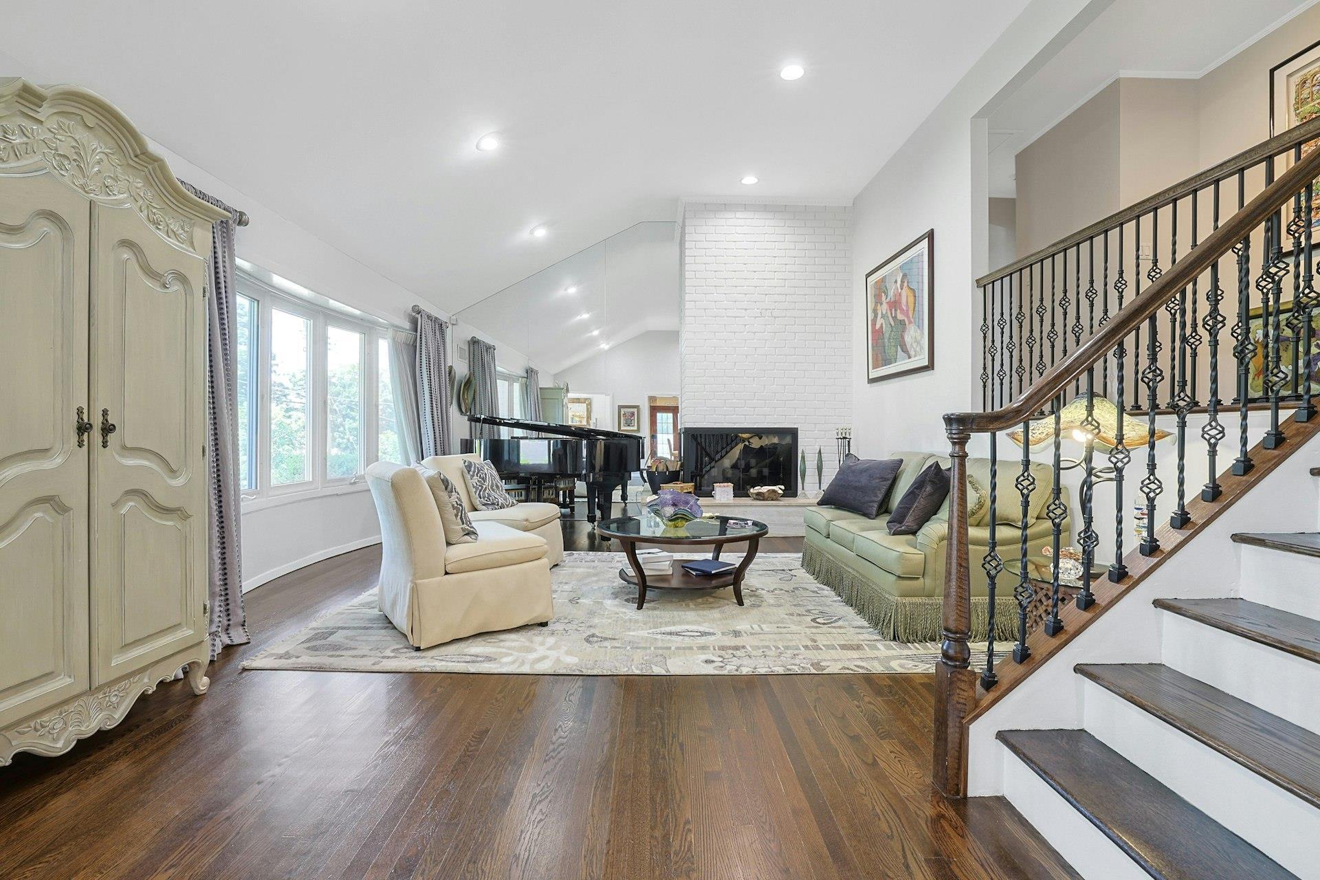 Single Family Hillandale  Westchester County, NY 10804, MLS-872518-3