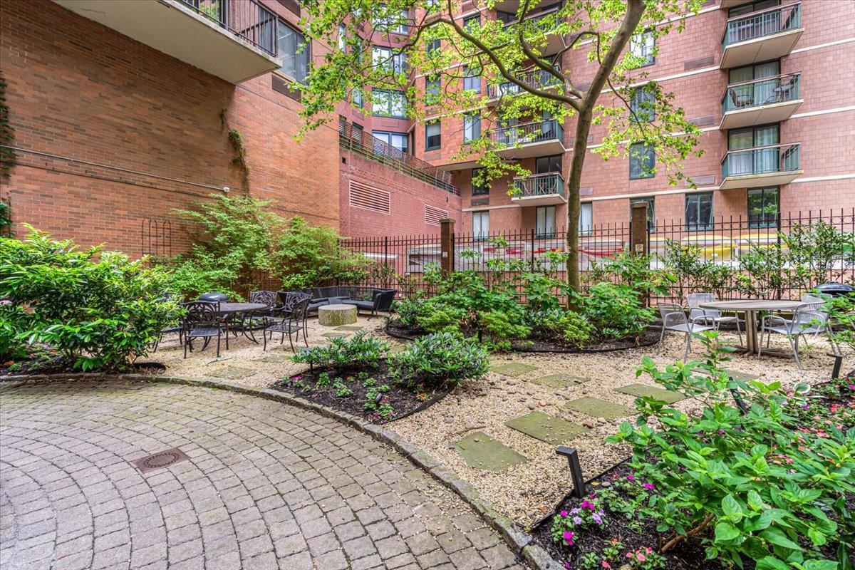 Apartment Albany  Manhattan, NY 10280, MLS-872519-21