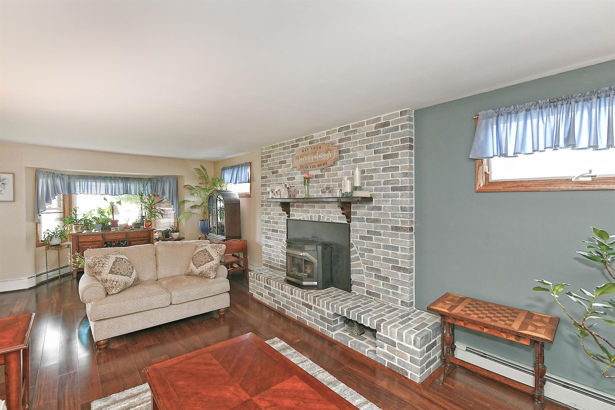 Single Family Andrew  Nassau County, NY 11756, MLS-872526-9
