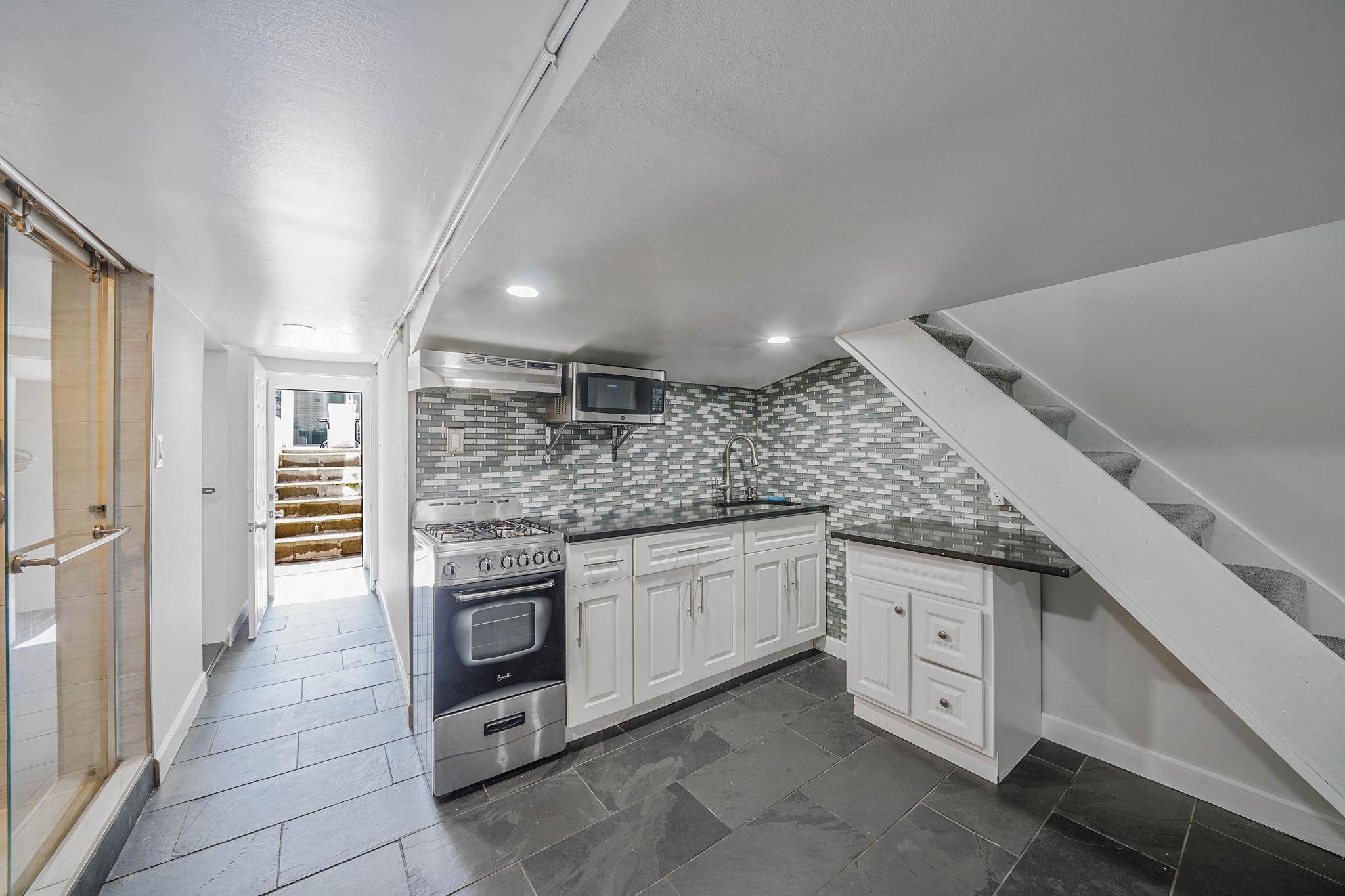 Single Family 110th  Queens, NY 11418, MLS-872534-24