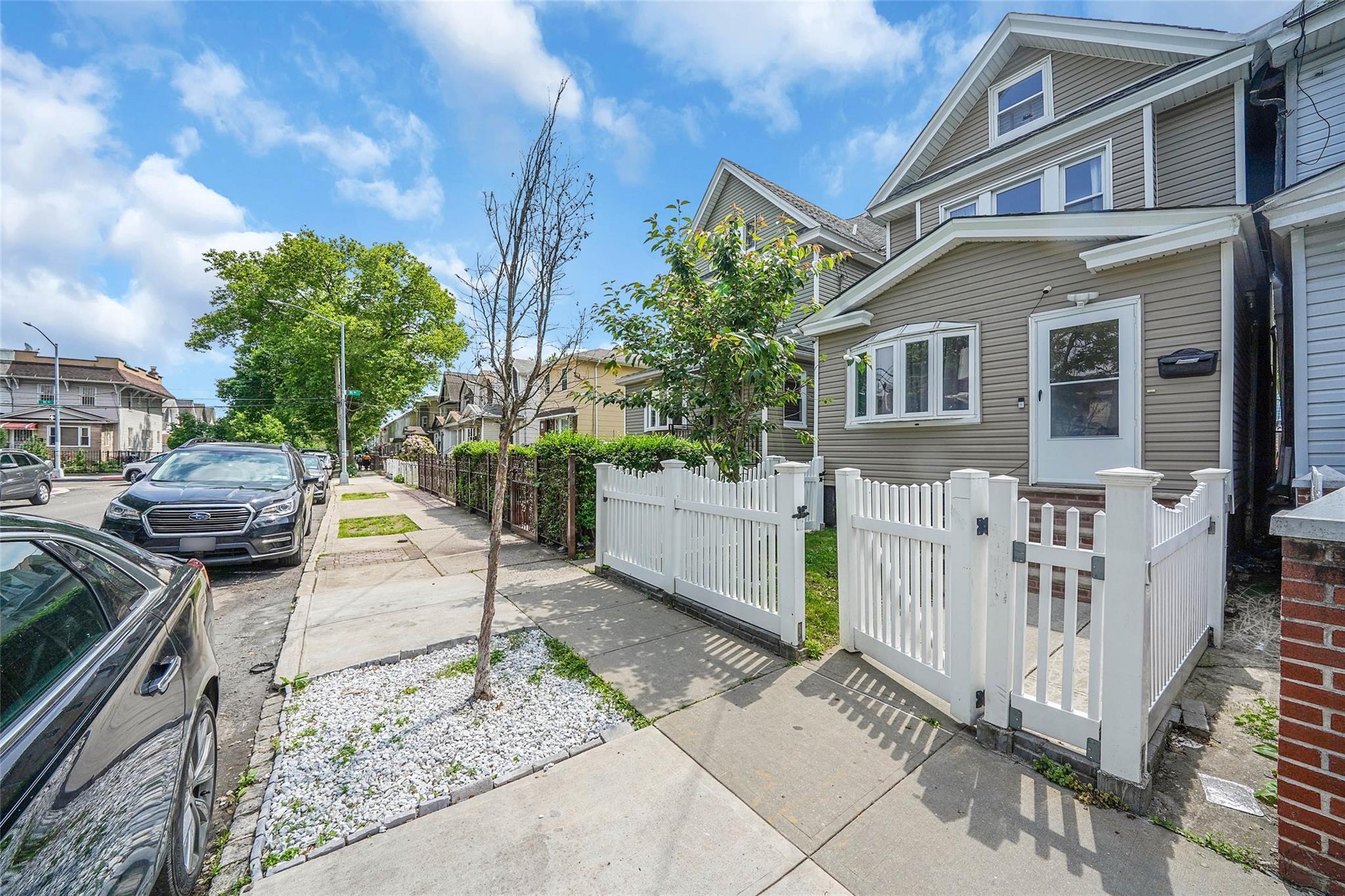 Single Family 110th  Queens, NY 11418, MLS-872534-3