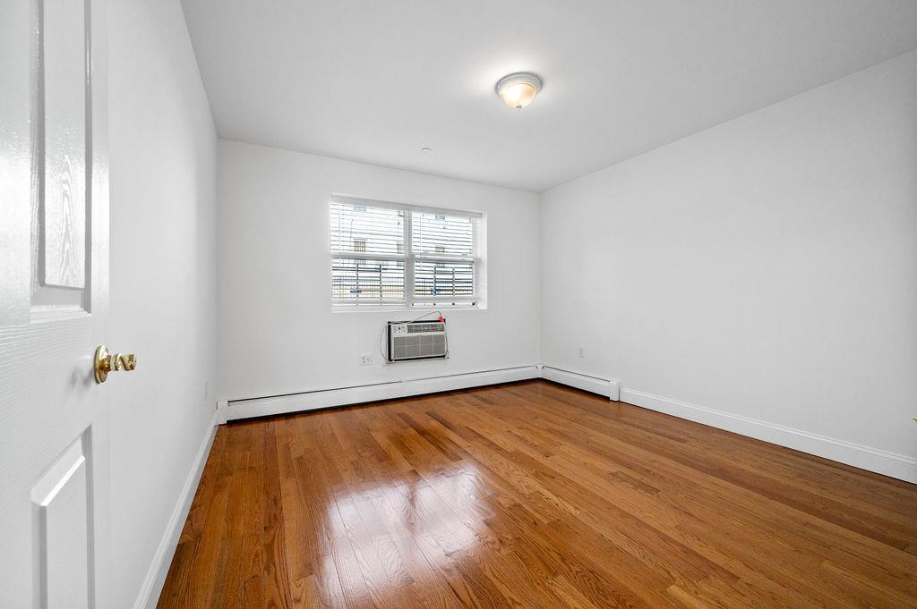 Single Family Sanford  Queens, NY 11358, MLS-872537-10