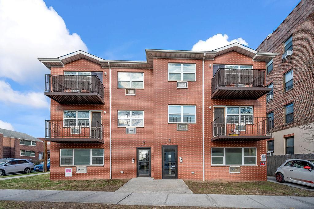 Single Family Sanford  Queens, NY 11358, MLS-872537-16